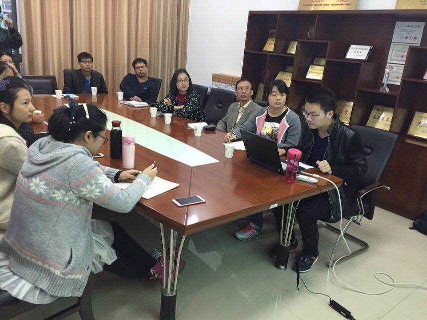 研究生院副院长谢卫忠参加药学院研究生第一党支部 专题组织生活会