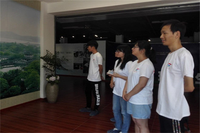 访无锡慈济，明环保深意——初访慈济开启环保之旅