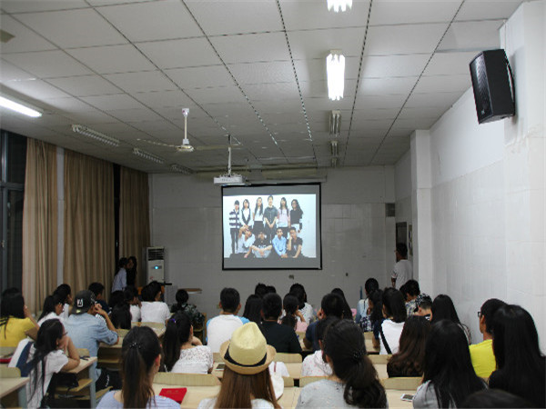 回顾精彩往昔，希冀美好未来——药学院举办第四届学生会第二次全体大会暨换届仪式