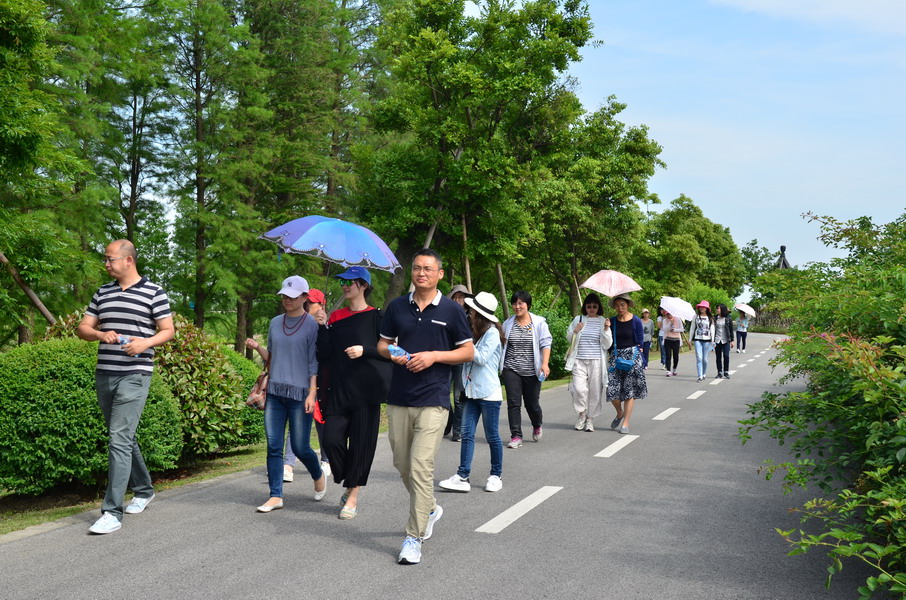 药学院教工开展“快乐行走”徒步活动