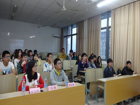 药学院学生会举办PPT培训