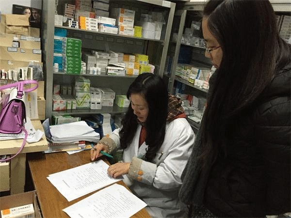 谈医疗纠纷，展医患和谐——记极地阳光小队“医疗纠纷”寒假实践活动