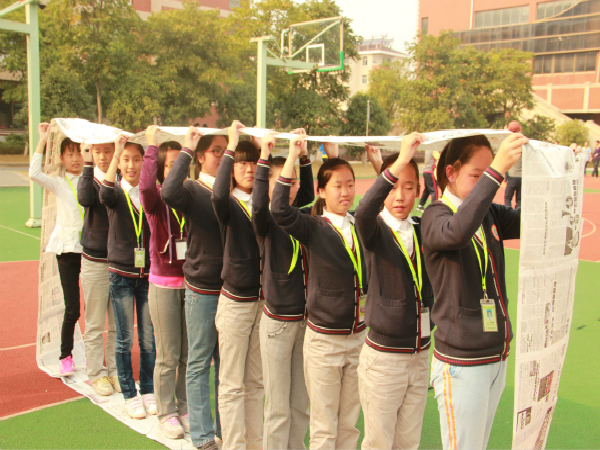 青春同行，高校对接——药学院青协赴格致中学开展素质拓展志愿活动