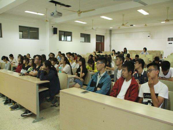 修身以为基，正心以为本—记药学院新生心理健康教育讲座圆满结束