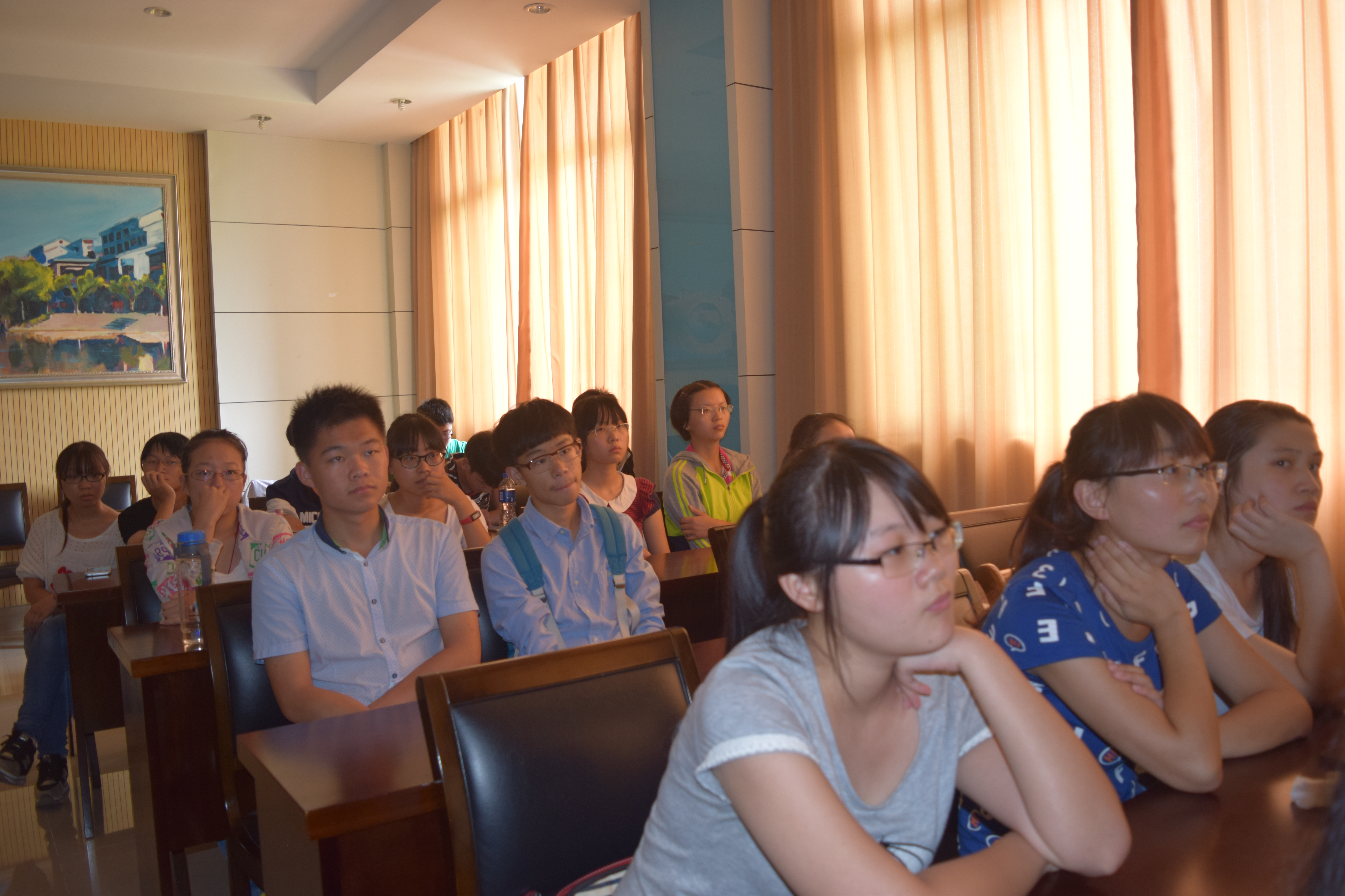 药学院举行2015年度本硕博国奖风采答辩会