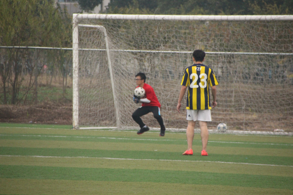 你不用多好，我喜欢就好——记校长杯药学院对外国语学院男足比赛