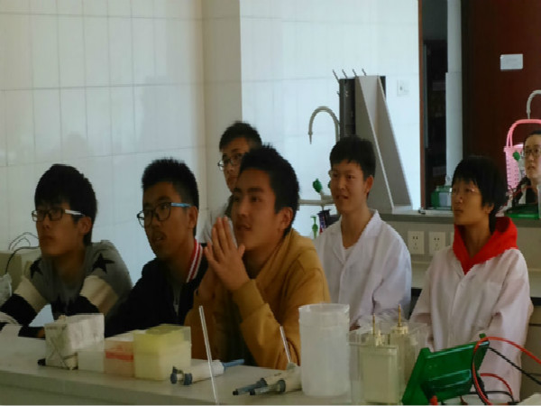 实践出真知，药院扬风采——第六届生命科学实验竞赛暨首届实验技能大赛圆满成功