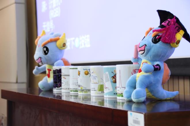 药学院对接无锡一中举办首届“筑梦·启航”科技夏令营