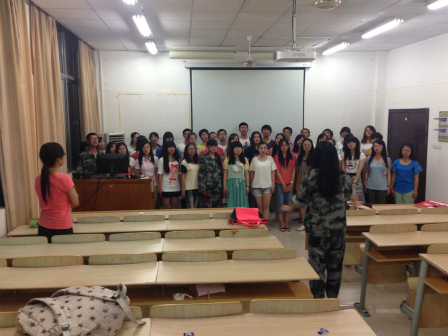 药院学子军歌排练进行时