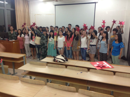 药院学子军歌排练进行时