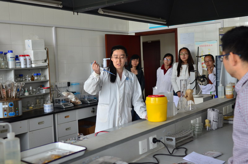 2016药学院实验教师教学技能竞赛顺利举行