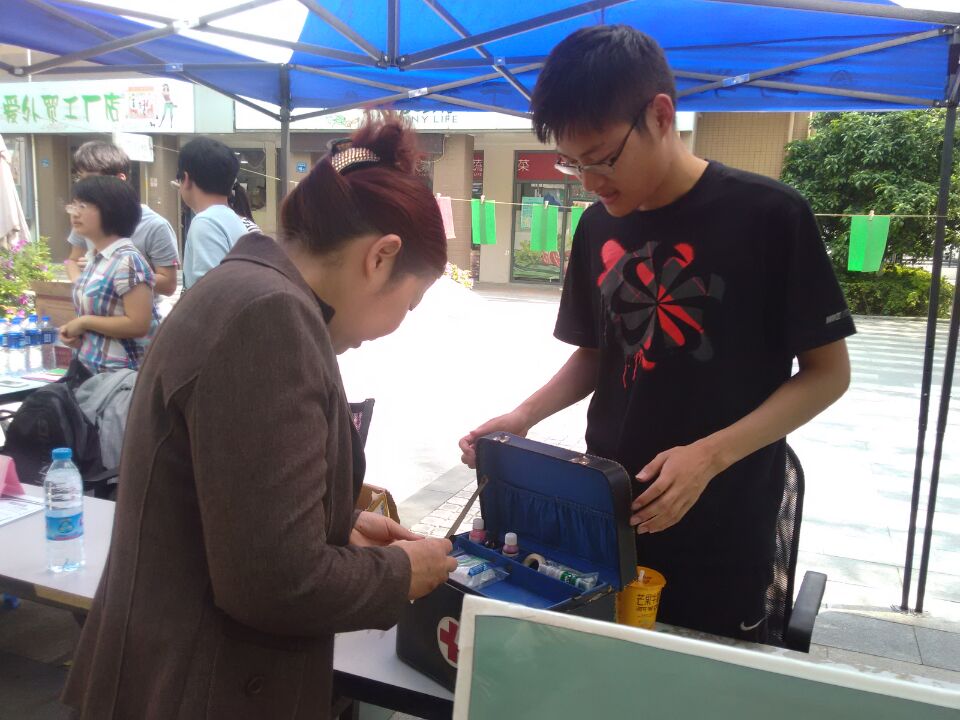 普药科学，造福万家——校科协“科普进社区”活动圆满结束