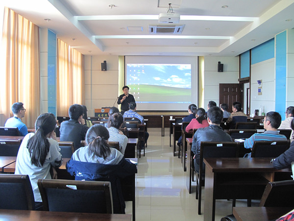 药学院举行专利知识讲座