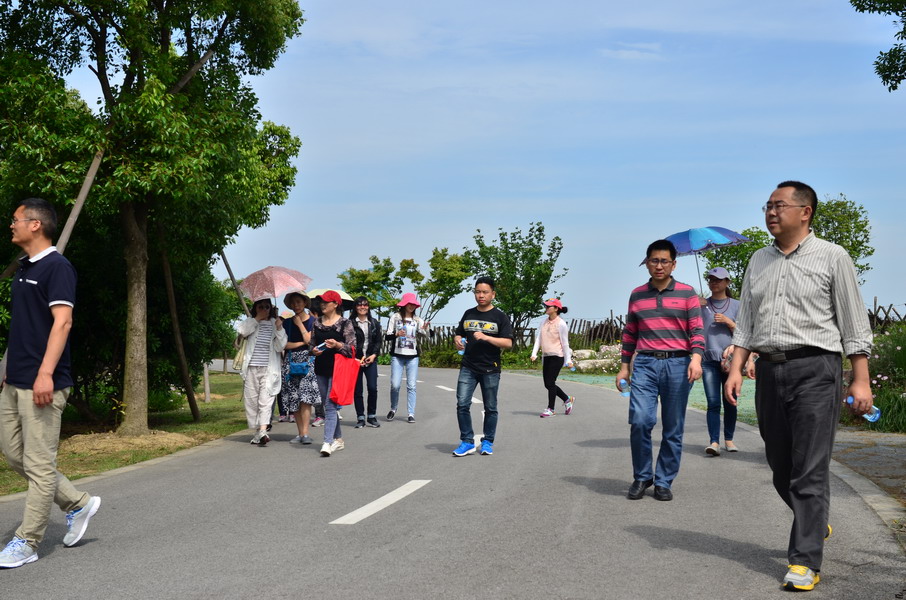药学院教工开展“快乐行走”徒步活动
