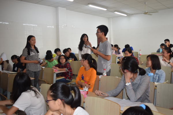 千辩万话  药聚核心——记药学院辩论赛初赛圆满落幕