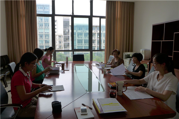 药学院召开学生党员发展与教育管理工作研讨会