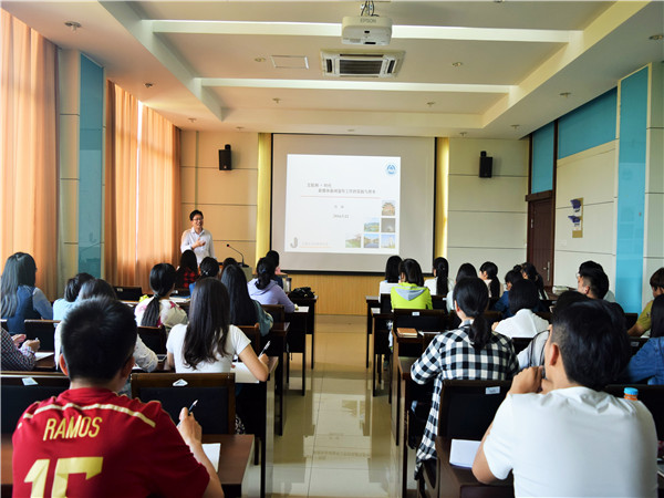 汇聚时代力量，绽放宣传魅力——记药学院第二届骨干训练营第五课圆满落幕