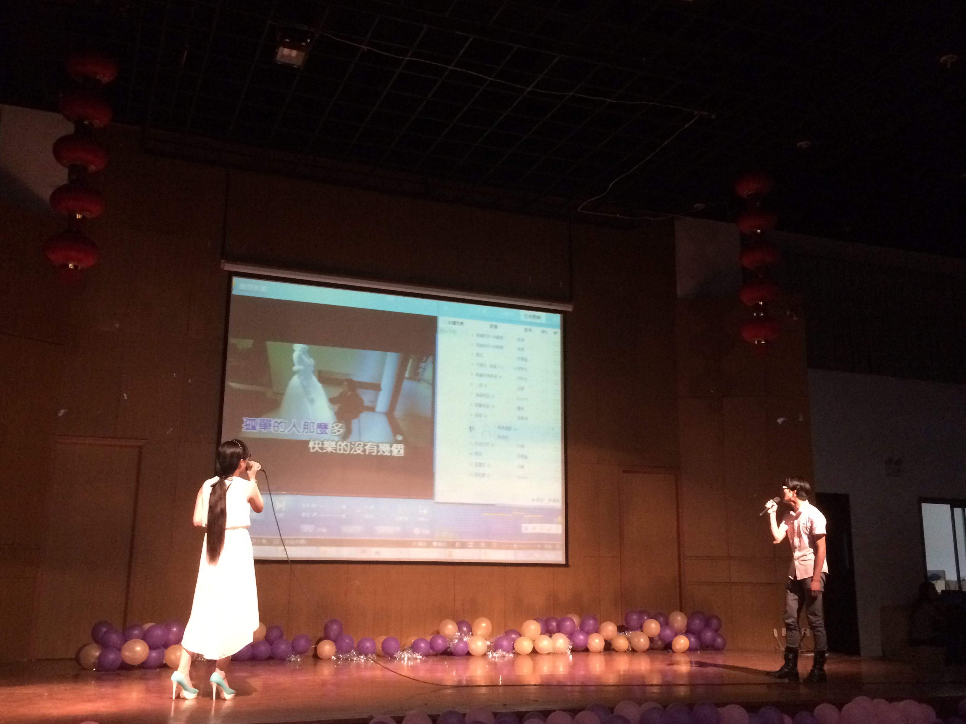 挥手告别四年景，没齿难忘一生情——记药学院2015年毕业晚会圆满落幕