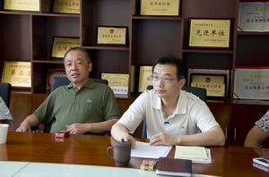 药学院领导班子举行党的群众路线教育实践活动专题学习交流会